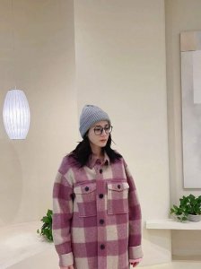 ​李一桐真敬业，为了杨洋的《特战荣耀》，玩雪时露出真名