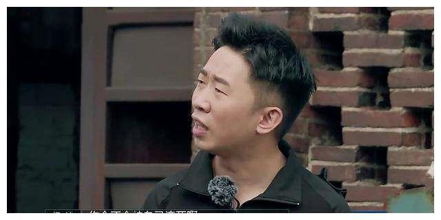 杨迪为什么能火到刷屏？辛酸成名史，下跪感恩引泪奔