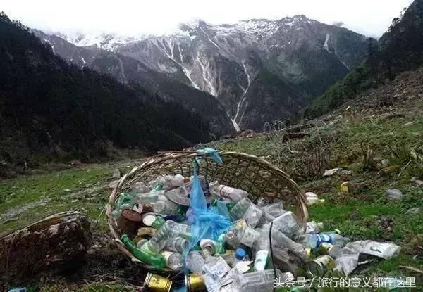 最美天路垃圾成山，怎么会变这样，是谁之过？