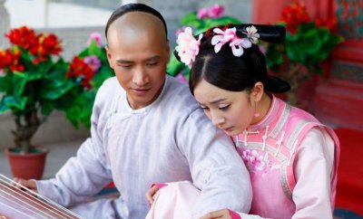 ​当年被杨幂带火的“四阿哥”何晟铭，现在怎么样了？