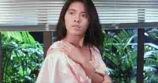 张国荣曾为她庆生，取代张曼玉饰演《阴阳错》一炮而红，至今未婚
