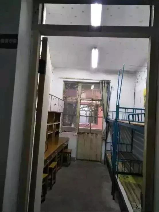 南京高校宿舍条件，最坑爹的10所！看看有没有你学校！