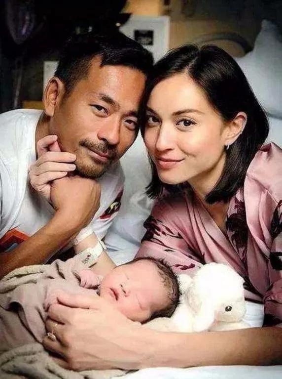 史上「二奶之巅」，不愧是地表最强诱惑