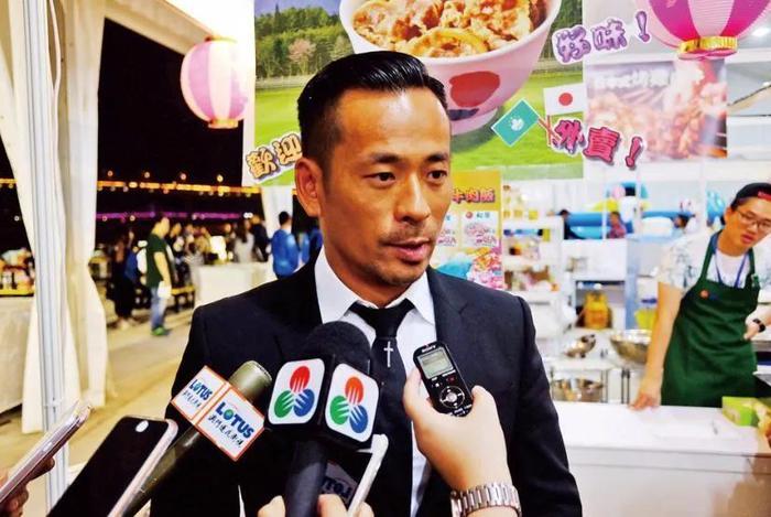 史上「二奶之巅」，不愧是地表最强诱惑
