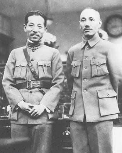史上最全蒋介石照片，重现他充满争议、此起彼伏的一生!