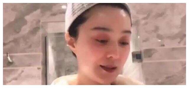 范冰冰现状惹人担忧，穿79元毛衣，瘦到颧骨外扩左右脸不对称？
