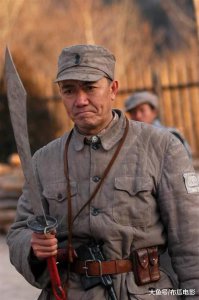 ​张云龙版《亮剑3之雷霆战将》, 一头发胶的硬汉我不看