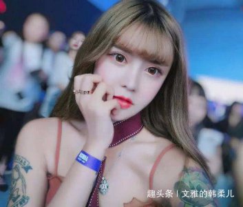 ​韩安冉整容失败，素颜开直播告诫网友，如今的她却变了样子