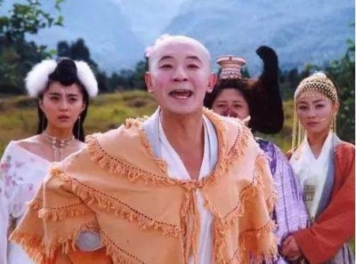 ​42岁黄海波近照胡子拉碴，面容憔悴星范全无，37岁妻子美貌依旧