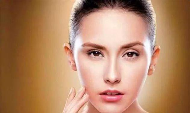 女生这4种脸型，最适合“中分”，特别第3种，多数男生都喜欢！