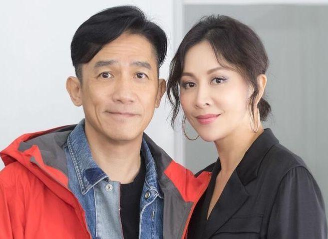 她曾是刘嘉玲的情敌，梁朝伟说一生最爱她，今她54岁仍孤身一人