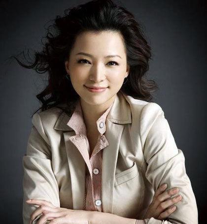 央视最美7位女主持人, 个个貌美如花气质迷人, 你最喜欢谁?
