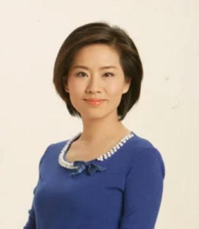 她是央视“最土”女主播，主持时从不化妆，如今低调无人知