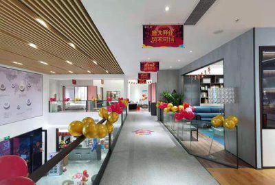 ​家具一站式购买！红苹果全国最大旗舰店落户广州