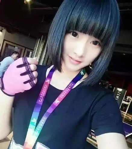 她被称中国最美臀部, 仅19岁颜值爆表