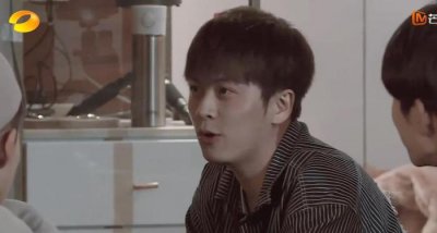 ​刘涛给王鹤棣安排差事，沈月下意识举动暴露了两人真实关系！