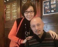 曾经红楼梦中风流成性美男子，与她结婚30年零绯闻，59岁依然帅气