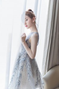 ​女演员李沐宸仙气甜美俏皮写真