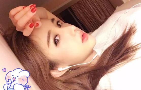 出道十年不温不火，如今成“烂片女神”，却偏爱整容成瘾？