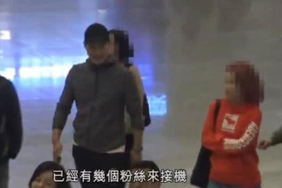 黎明一家罕见一起出游，香港媒体曝他和女助理，已在美国秘密领证