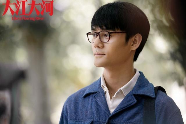 王凯三部正剧来袭，部部都演男一号搭档顶级女星，这下又要霸屏了