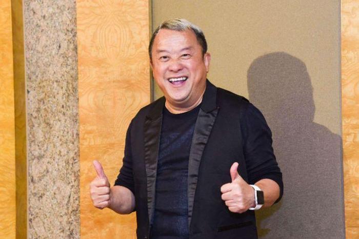 未婚先孕嫁入豪门, 婚后骂丈夫公婆, 被公公曾志伟扫地出门