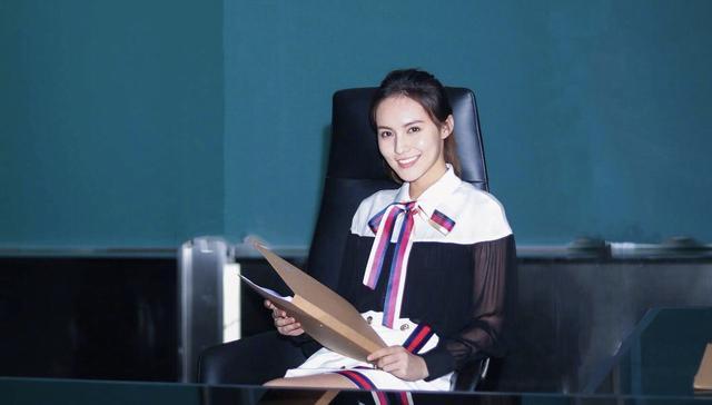 丁小岱的扮演者郭子千，她是张翰工作室的签约小花！