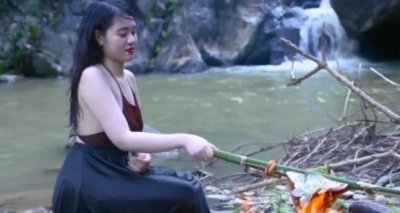 ​这是我见过最美的越南美女，这么好看的小姐姐，以后便宜谁了