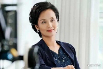 ​“富太专业户”李颖，模特出身的戏骨，常被误认成奥运冠军的母亲
