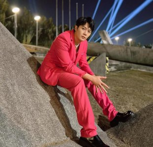 ​34岁TVB男星叶泓声官宣老婆怀三胎，妻子陈乐瑶2年生2个