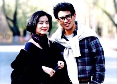 ​林青霞再曝与秦汉领证结婚？女方40年好友终于出面回应