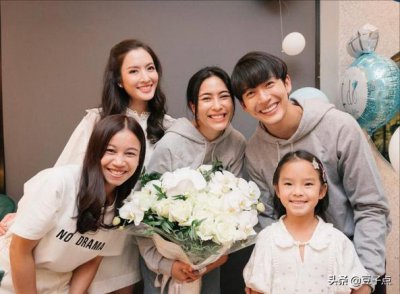 ​泰星Jui出道即大红，与酒窝男神Push结婚两年，却没有生子