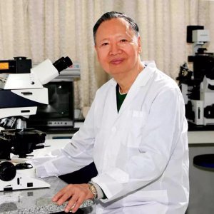 ​“布衣院士”卢永根