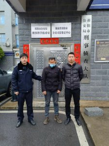 ​祁阳大道美丽景观下的不“美”行为，祁阳市公安局严惩！