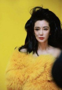 ​星光璀璨嘉人Power Trip盛典揭晓李冰冰、杨幂等女神阵容
