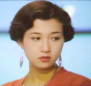 ​成龙情感纠葛：林风娇与吴绮莉的命运交错与心碎故事
