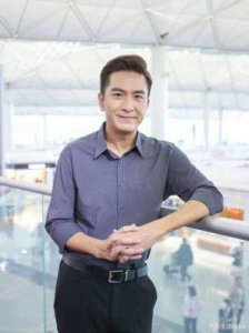 ​黄翠如怀孕官宣：高龄产妇的幸福与挑战