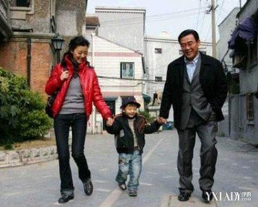 ​车晓现任丈夫及家庭背景揭秘，孩子照片首曝光