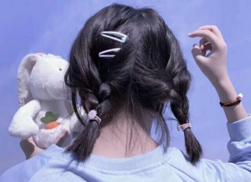 怎么趁虚而入的追女生 为什么要乘虚而入追女生