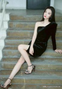 ​王楚然最新写真大片：身穿镂空裙大秀美背，长发飘飘，仙气十足