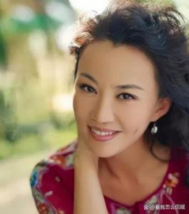 ​演员马丽：国家一级演员，丈夫宠爱32年，即便戏红人不红，她依然过得幸福美满