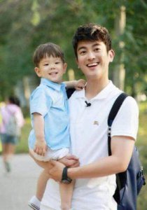 ​吴尊个人资料揭秘，他竟然还有一个大儿子？