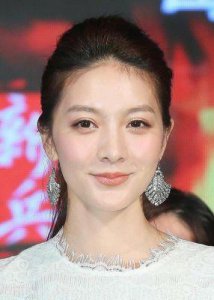​吴亚馨私密照泄露，女生需警惕保护隐私