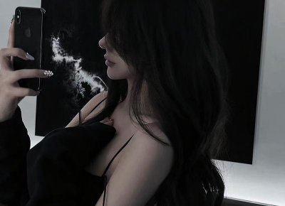 ​圣诞节适合给女生送什么礼物 圣诞节给女生送什么礼物好