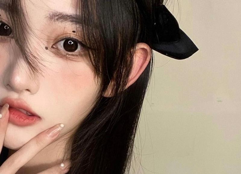 路上遇到漂亮的女生怎么加微信