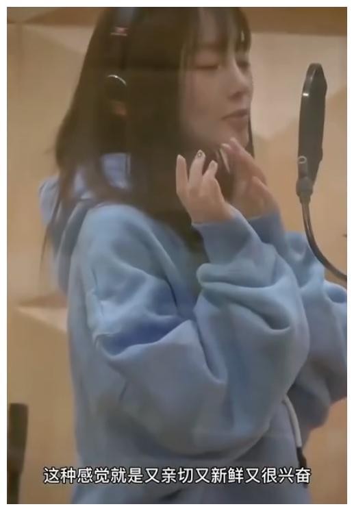 李小璐直播后崩溃大哭刚曝光，随后便不惧压力发布了嘻哈单曲！