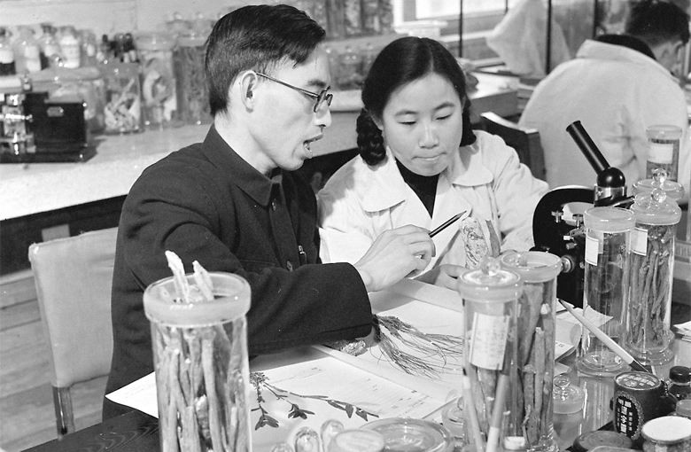屠呦呦丈夫李廷钊个人资料介绍！屠呦呦有几个孩子女儿近况曝光！