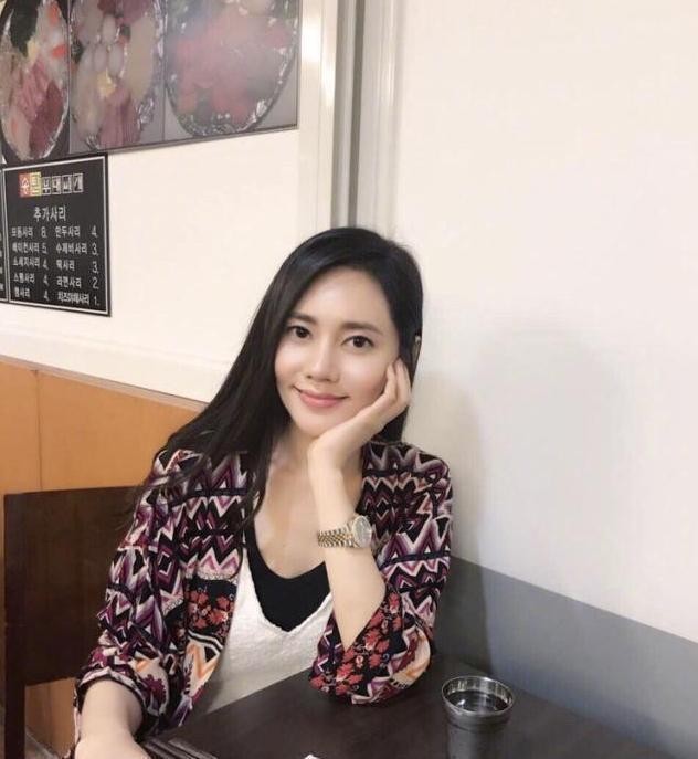 秋瓷炫于晓光婚纱照曝光，这才是嫁给爱情的幸福模样！