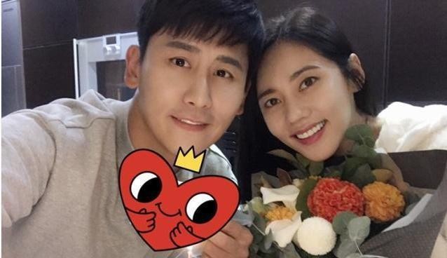 秋瓷炫于晓光婚纱照曝光，这才是嫁给爱情的幸福模样！