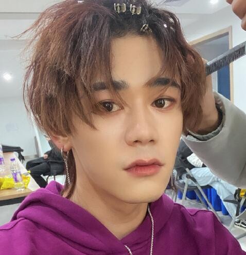 歌手太一年龄真名为什么退出网易云 一位很独特的原创歌手